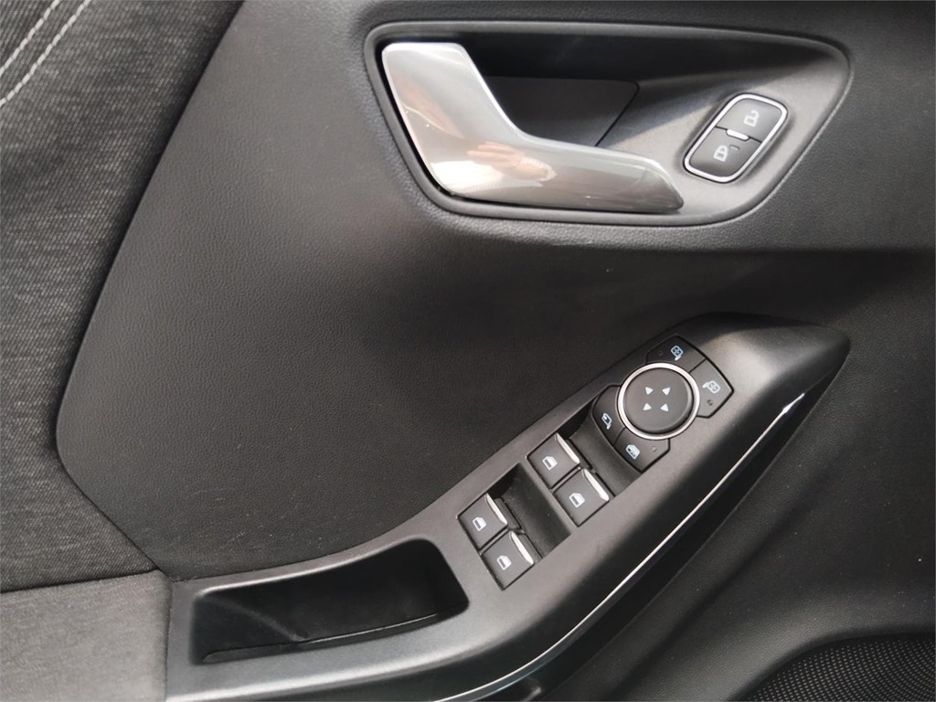 Foto 17 FORD Puma 1.0 EcoBoost 125cv Titanium MHEV