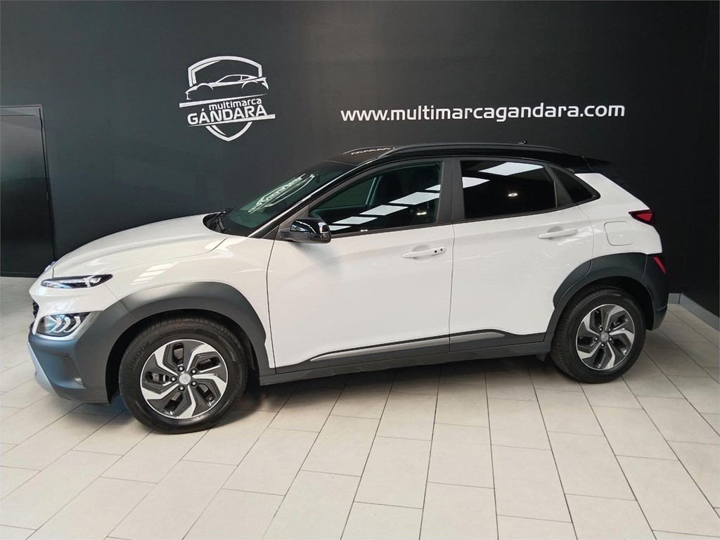 Foto 3 HYUNDAI Kona 1.6 GDI HEV Tecno 2C DCT
