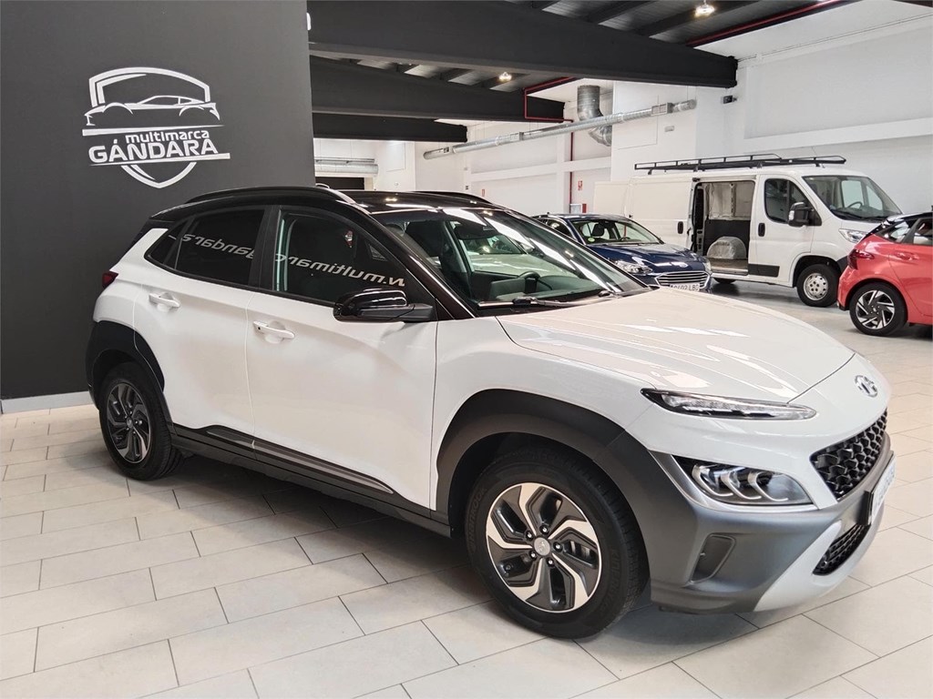 Foto 4 HYUNDAI Kona 1.6 GDI HEV Tecno 2C DCT