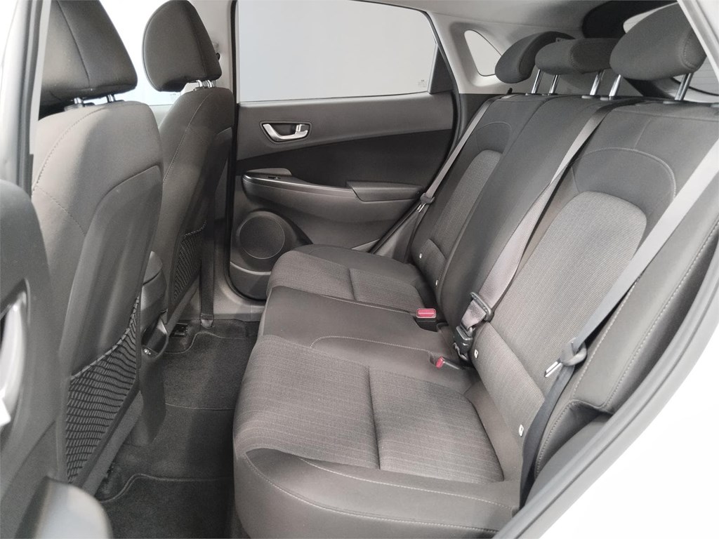 Foto 8 HYUNDAI Kona 1.6 GDI HEV Tecno 2C DCT