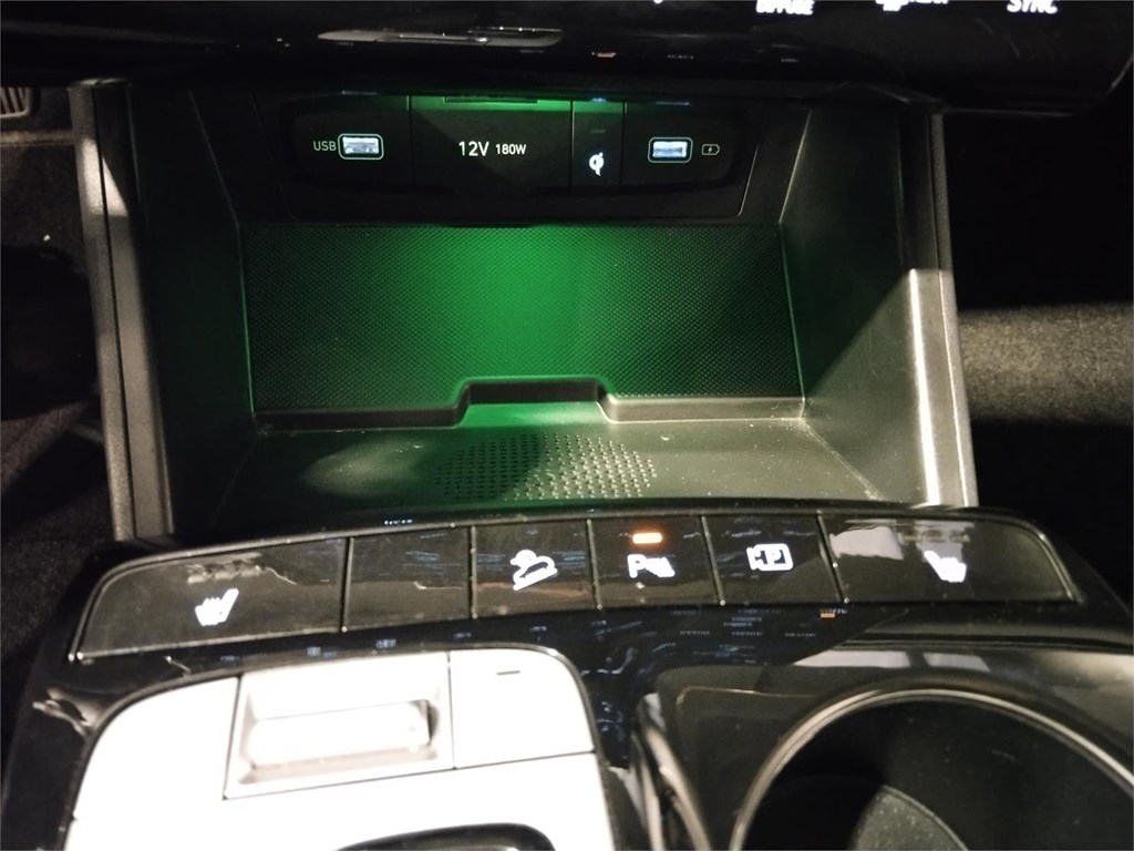 Foto 15 HYUNDAI TUCSON 1.6 TGDI 150CV 48V Tecno Sky DCT