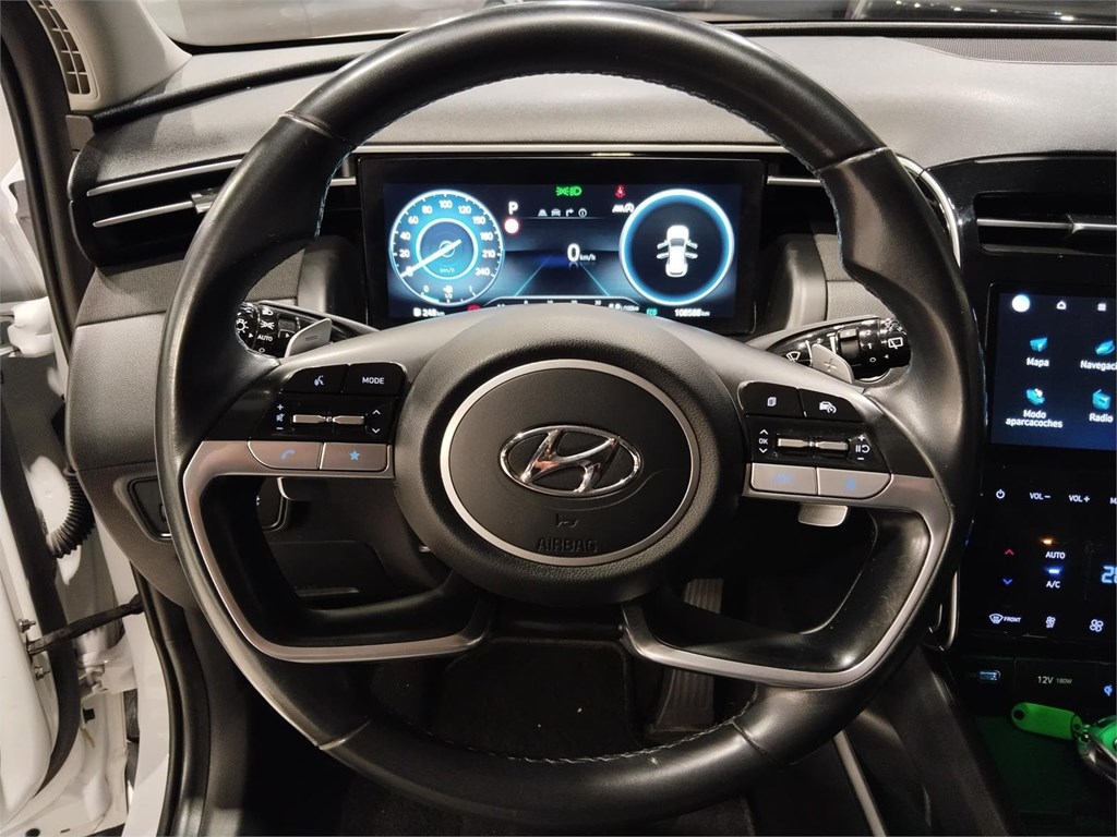 Foto 16 HYUNDAI TUCSON 1.6 TGDI 150CV 48V Tecno Sky DCT