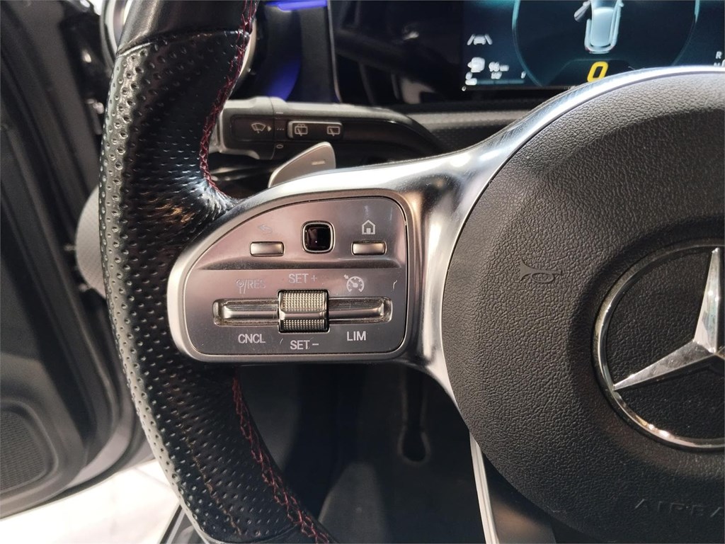 Foto 16 MERCEDES-BENZ Clase A A 200 d AMG Line