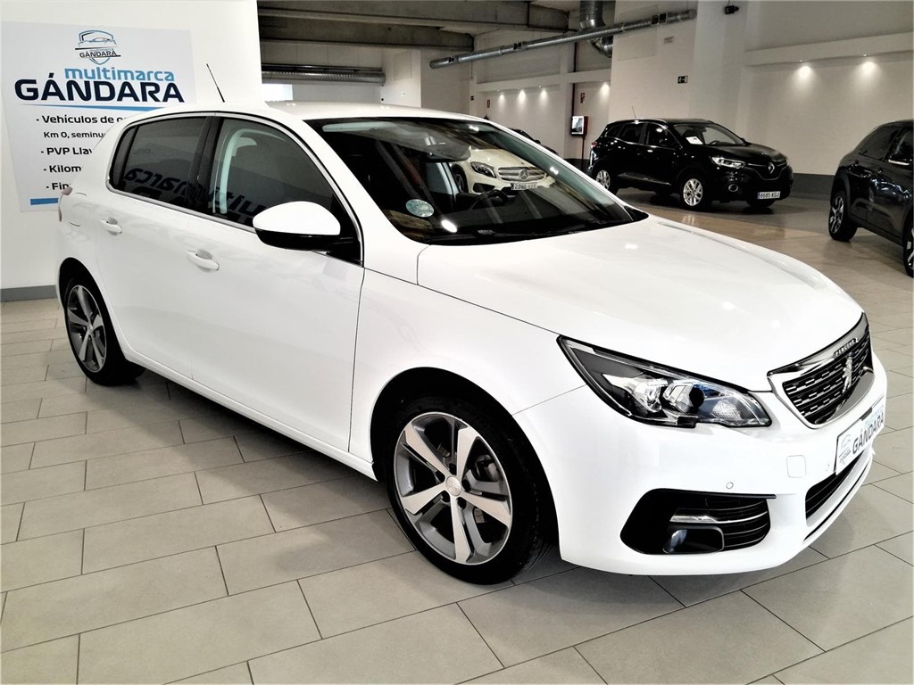 Foto 4 PEUGEOT 308 5p Allure 130cv 