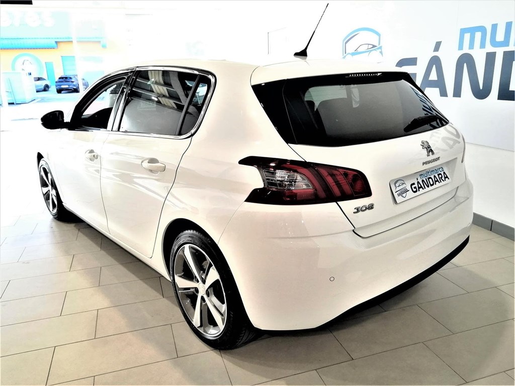Foto 5 PEUGEOT 308 5p Allure 130cv 