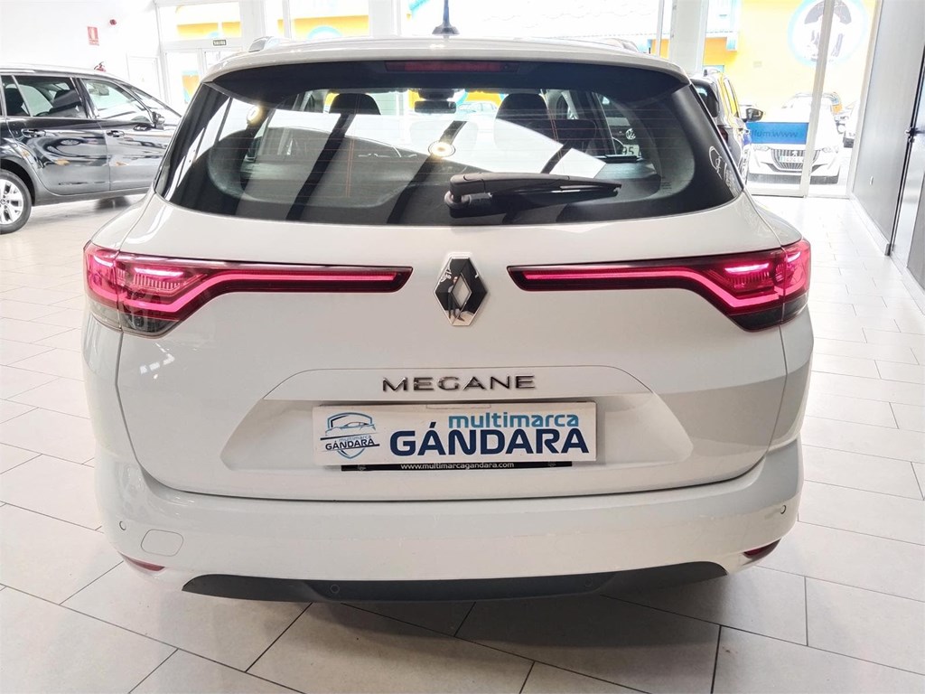Foto 6 RENAULT Mégane S.T. Intens Blue dCi 115CV SS