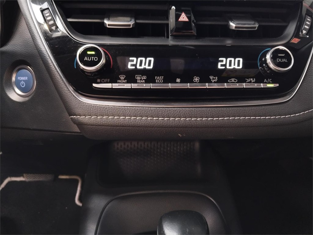 Foto 14 TOYOTA Corolla 1.8 125H BUSINESS ECVT TOURING SPORT