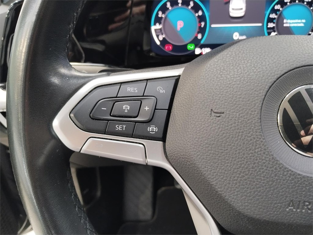 Foto 15 VOLKSWAGEN Golf Life 1.0 eTSI DSG 110cv