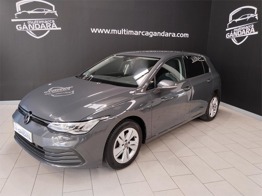 Foto 2 VOLKSWAGEN Golf Life 1.0 eTSI DSG 110cv