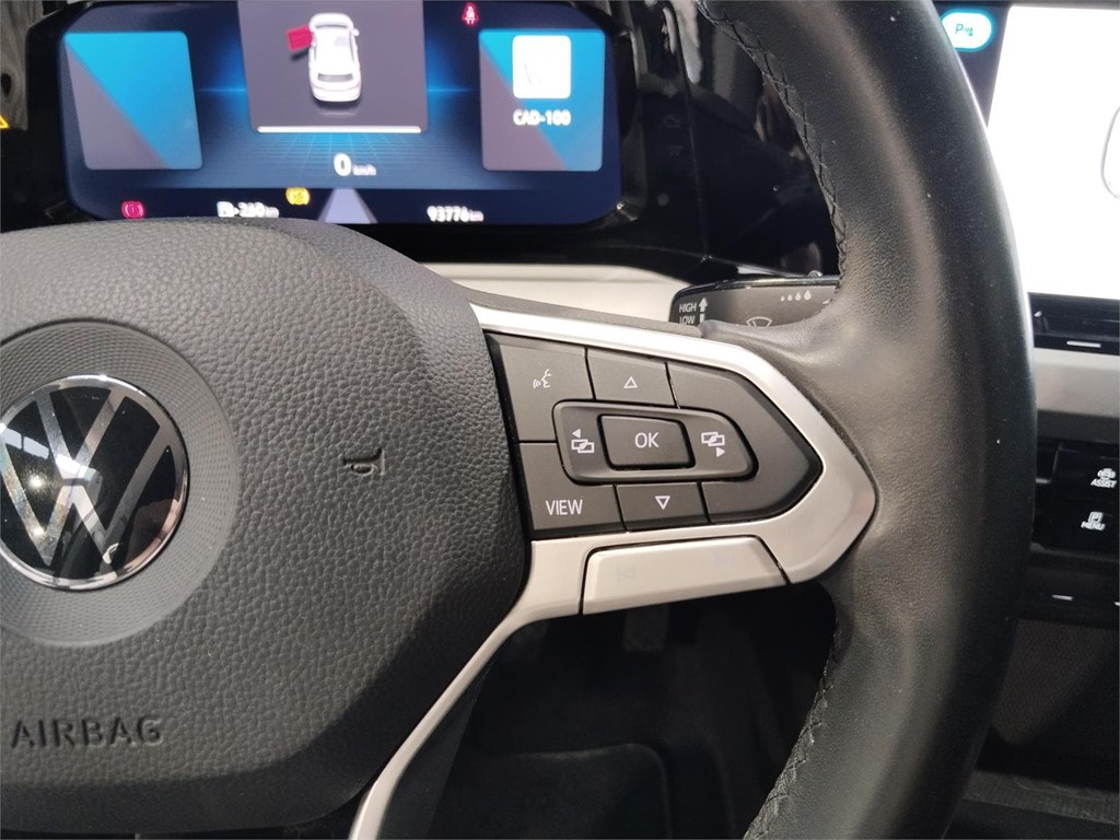 Foto 16 VOLKSWAGEN Golf Life 2.0 TDI 115cv