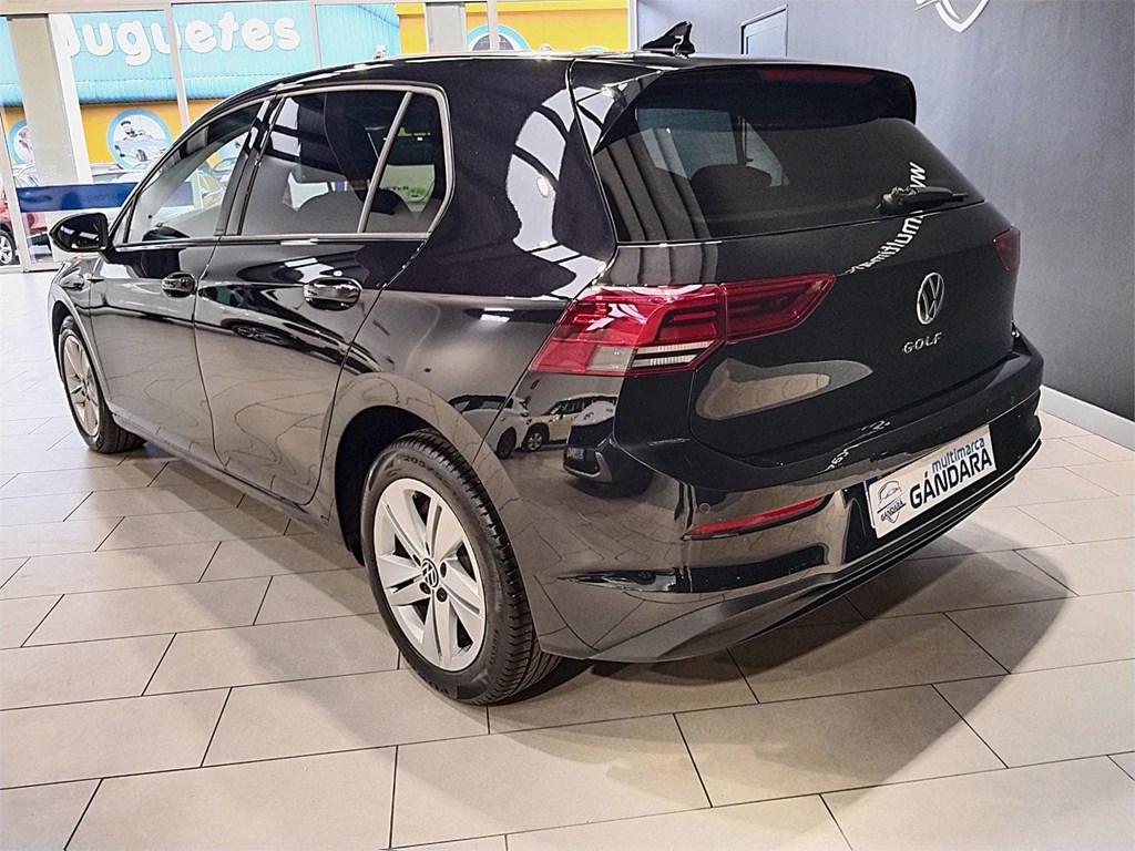 Foto 5 VOLKSWAGEN Golf Life 2.0 TDI 115cv