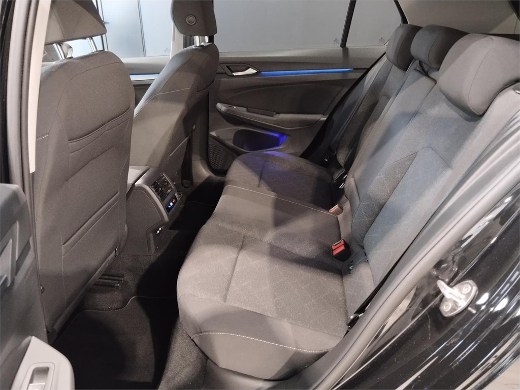 Foto 8 VOLKSWAGEN Golf Life 2.0 TDI 115cv