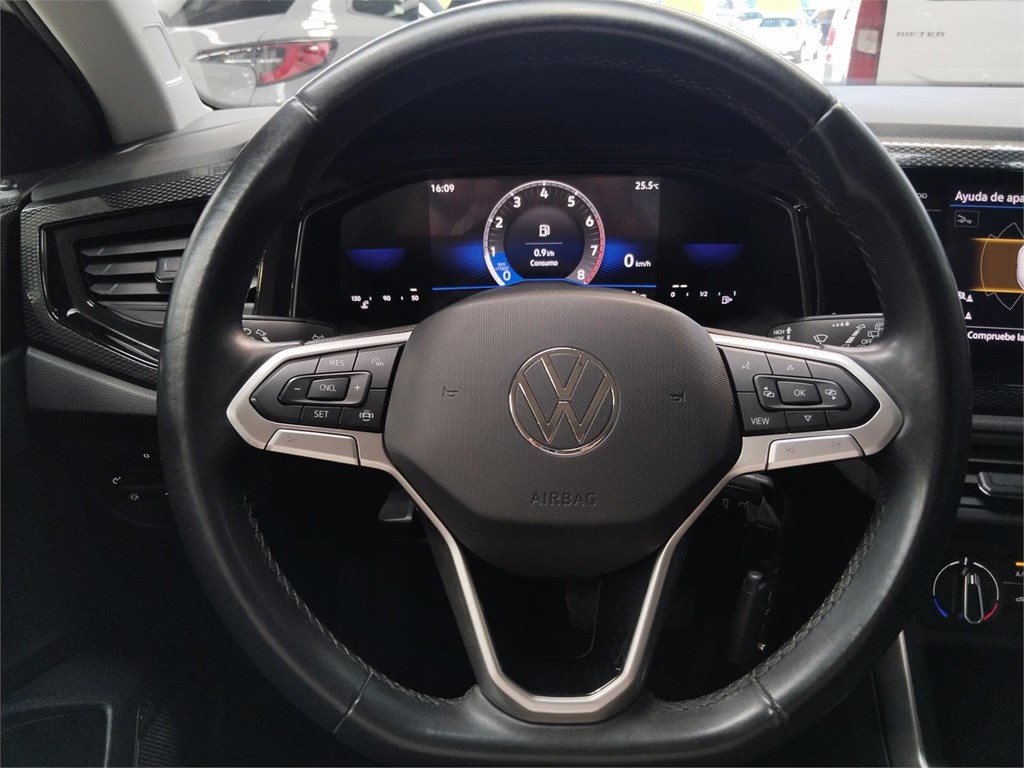 Foto 14 VOLKSWAGEN Polo Life 1.0 TSI 95CV