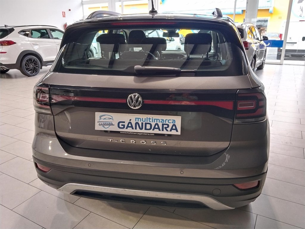 Foto 6 VOLKSWAGEN T-Cross Advance 1.0 TSI 115CV DSG